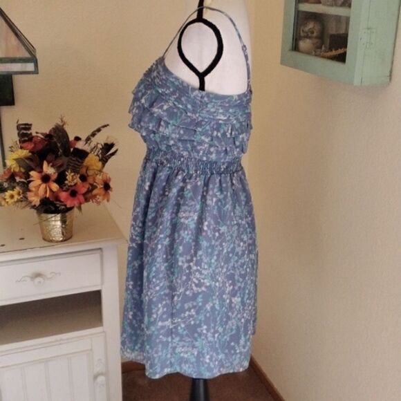 LC Lauren Conrad Floral Dress - Picture 4 of 12